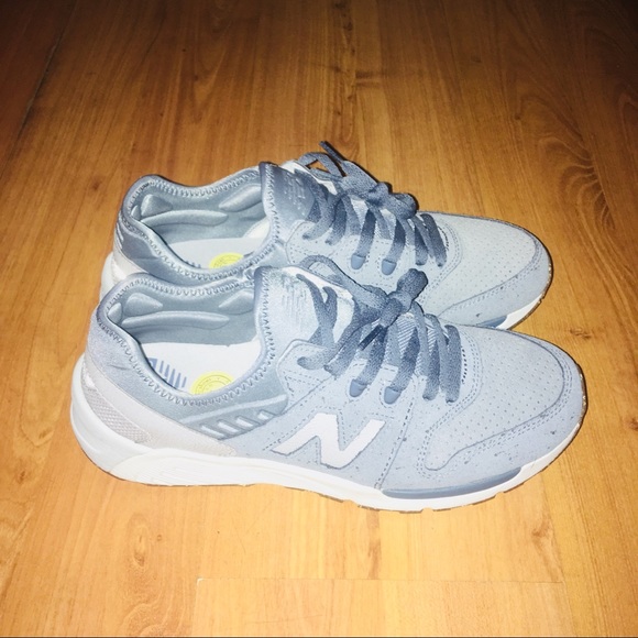 new balance 009 speckle suede